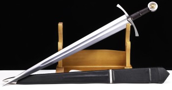 "Schattenstahl"  – épée fonctionnelle à une main avec lame en acier à ressort et fourreau en cuir cousu main