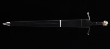 "Schattenstahl"  – épée fonctionnelle à une main avec lame en acier à ressort et fourreau en cuir cousu main