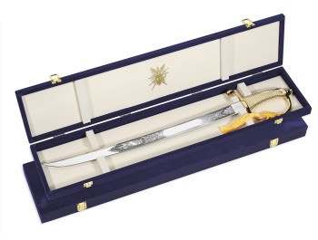 WKC Deluxe Champagne saber, 24 carat goldplated, with victoria etching