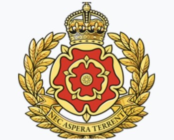 British Infantry Officer's Sword (1897 Pattern) with CIIIR Cypher, carbonsteel blade (no plating) / Duke of Lancaster Regiment Crest