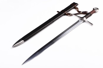 Grenzwacht – Medieval-Inspired Sword with sharpened Spring Steel Blade and Scabbard