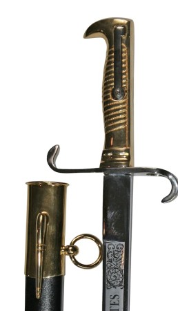 Seitengewehr mit  Lederscheide (Modelo Argentino 1909)